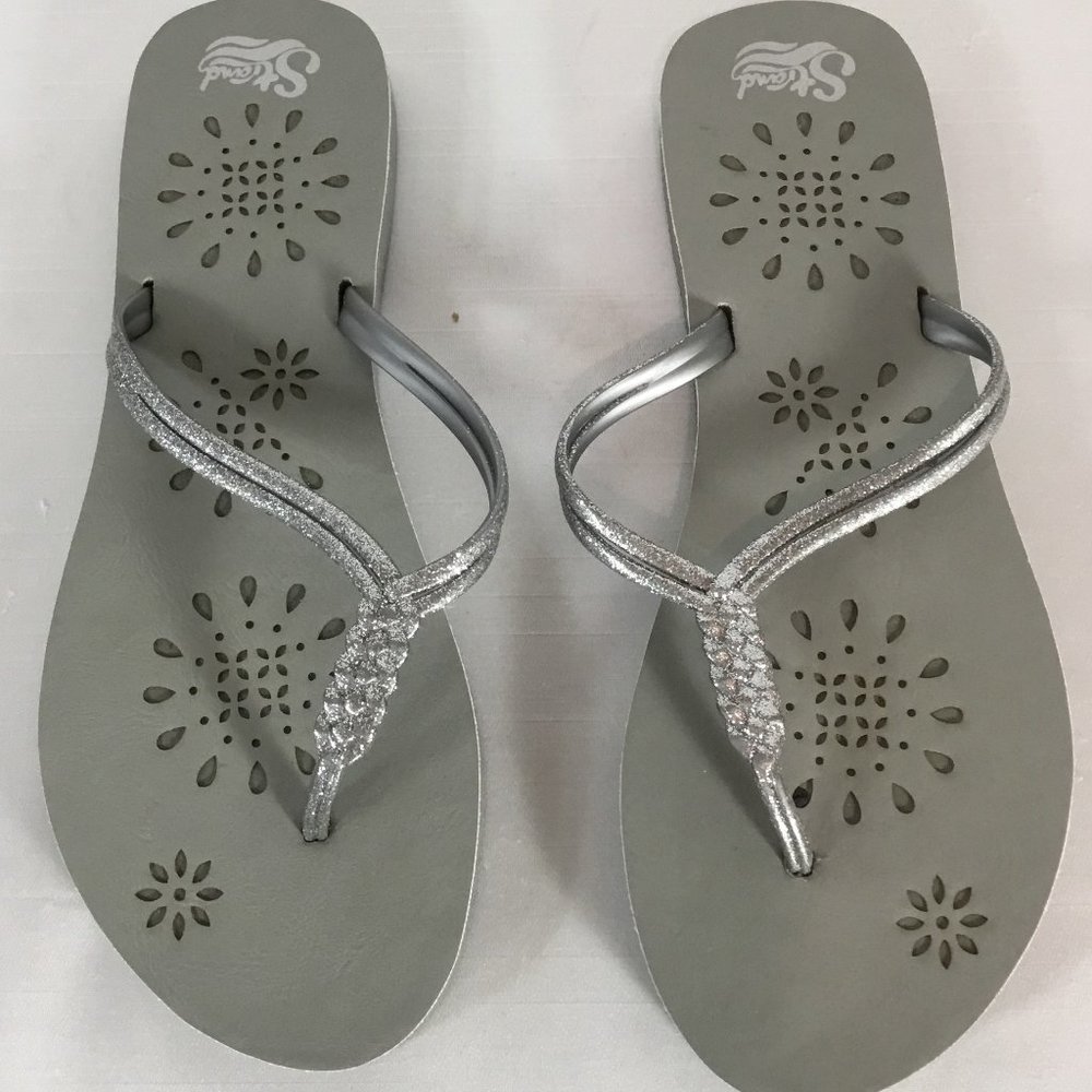 Silver Flip Flop Sandals (new)